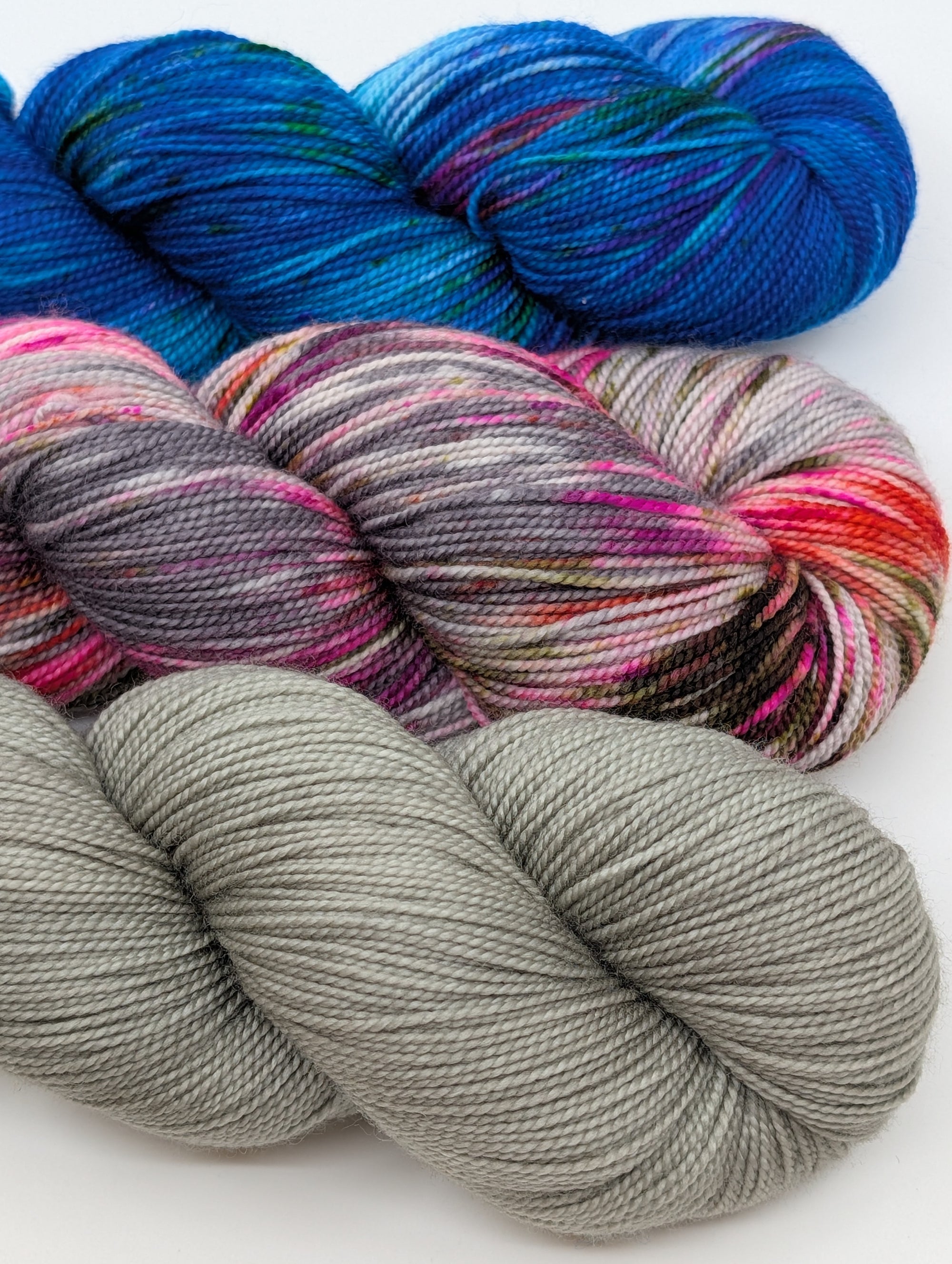 Love Your Store 26 Shawl Kits (KNIT) for LYS Day 2026