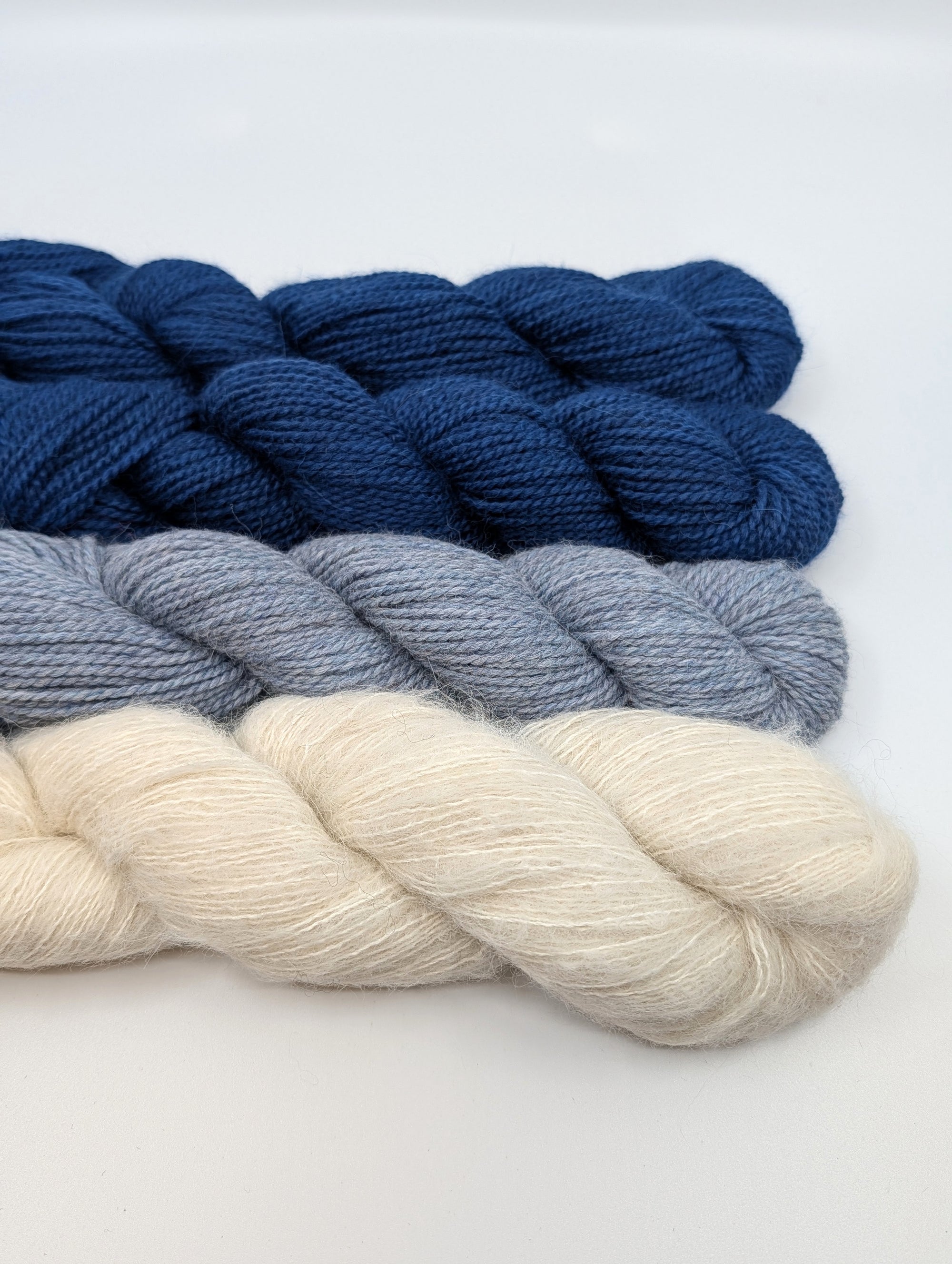 Ocean Ombre Shawl Kits (KNIT)
