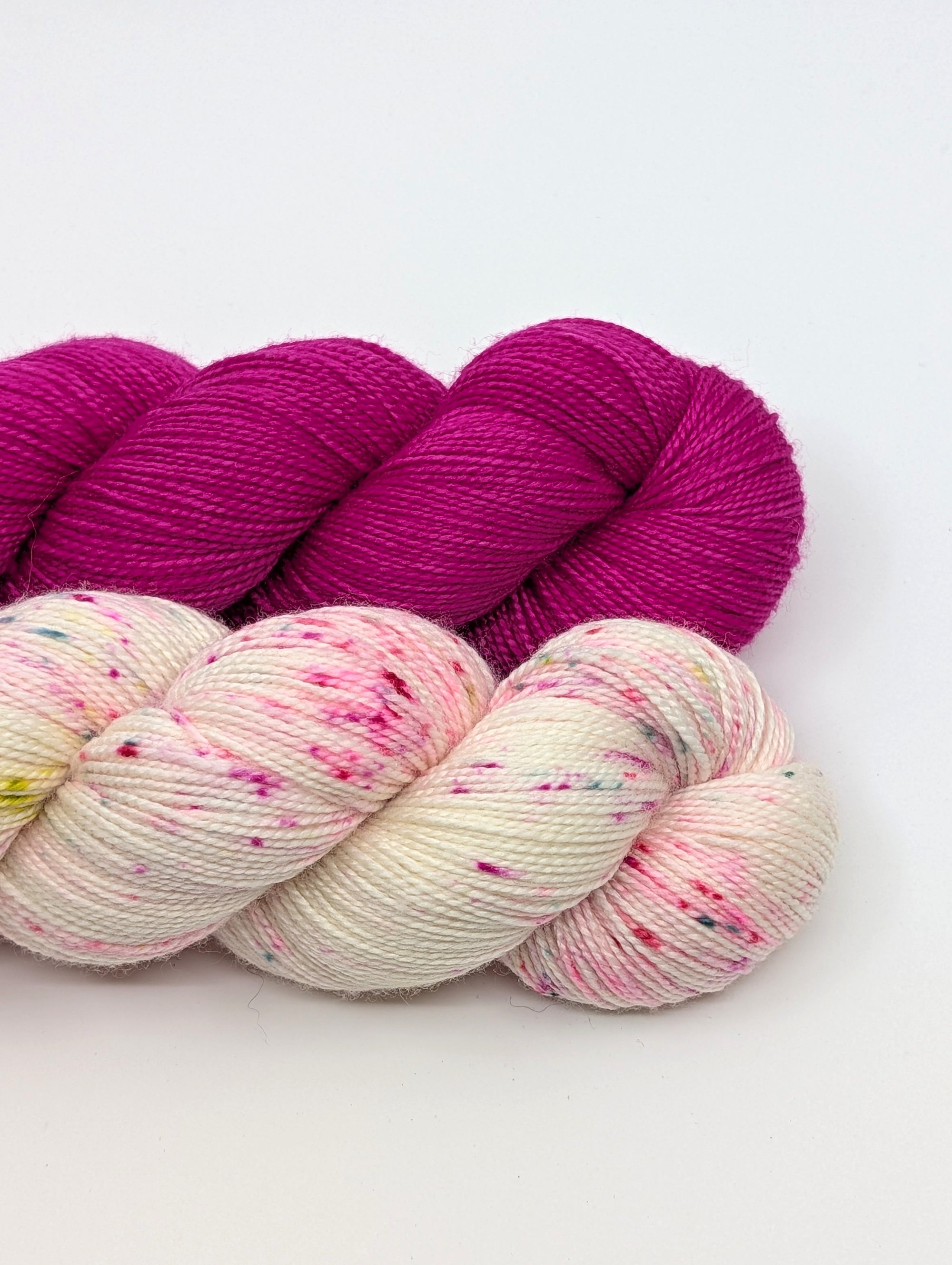 Colossal Fluff Up Kits (KNIT) for LYS Day 2026