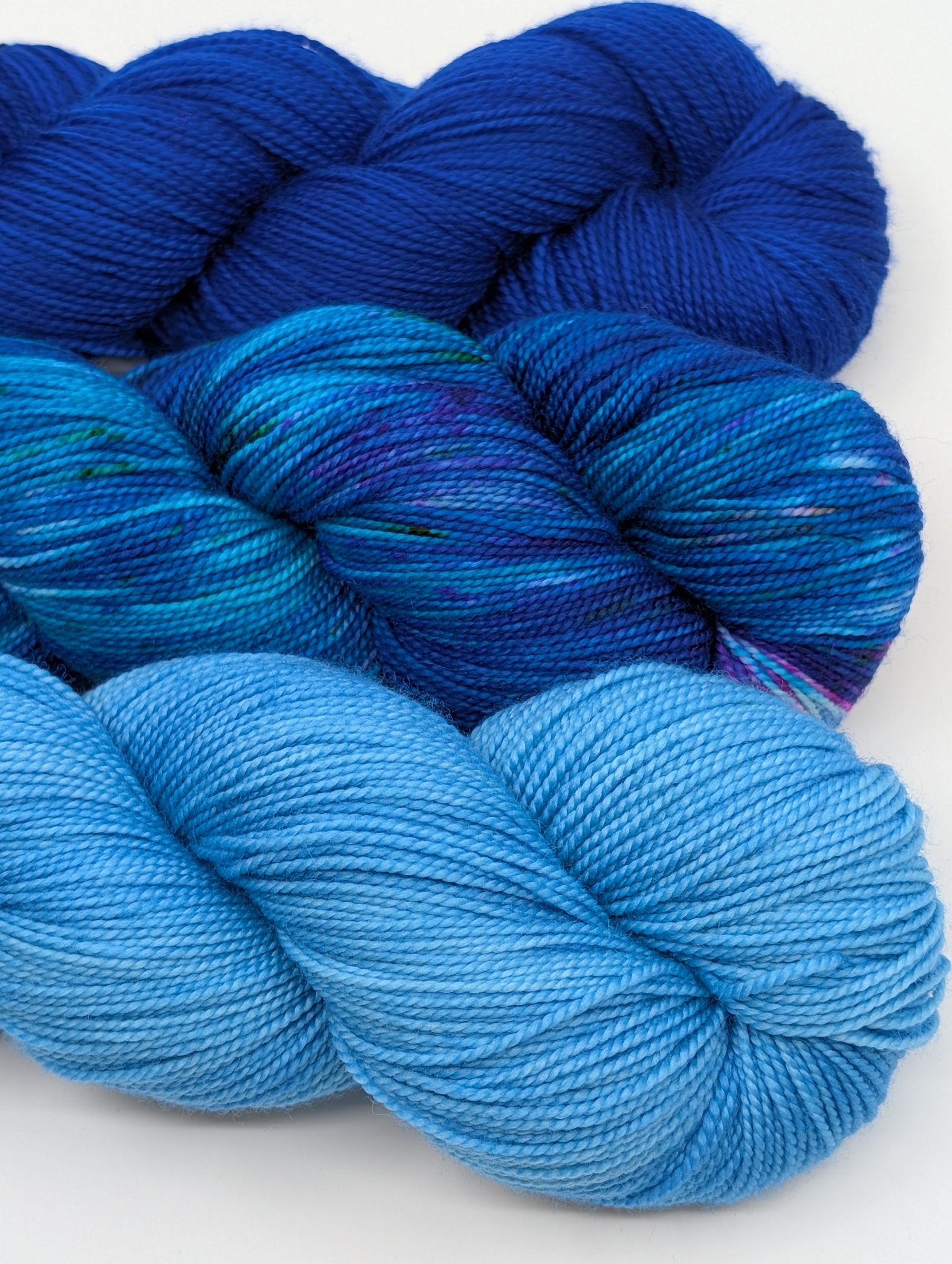 Love Your Store 26 Shawl Kits (KNIT) for LYS Day 2026