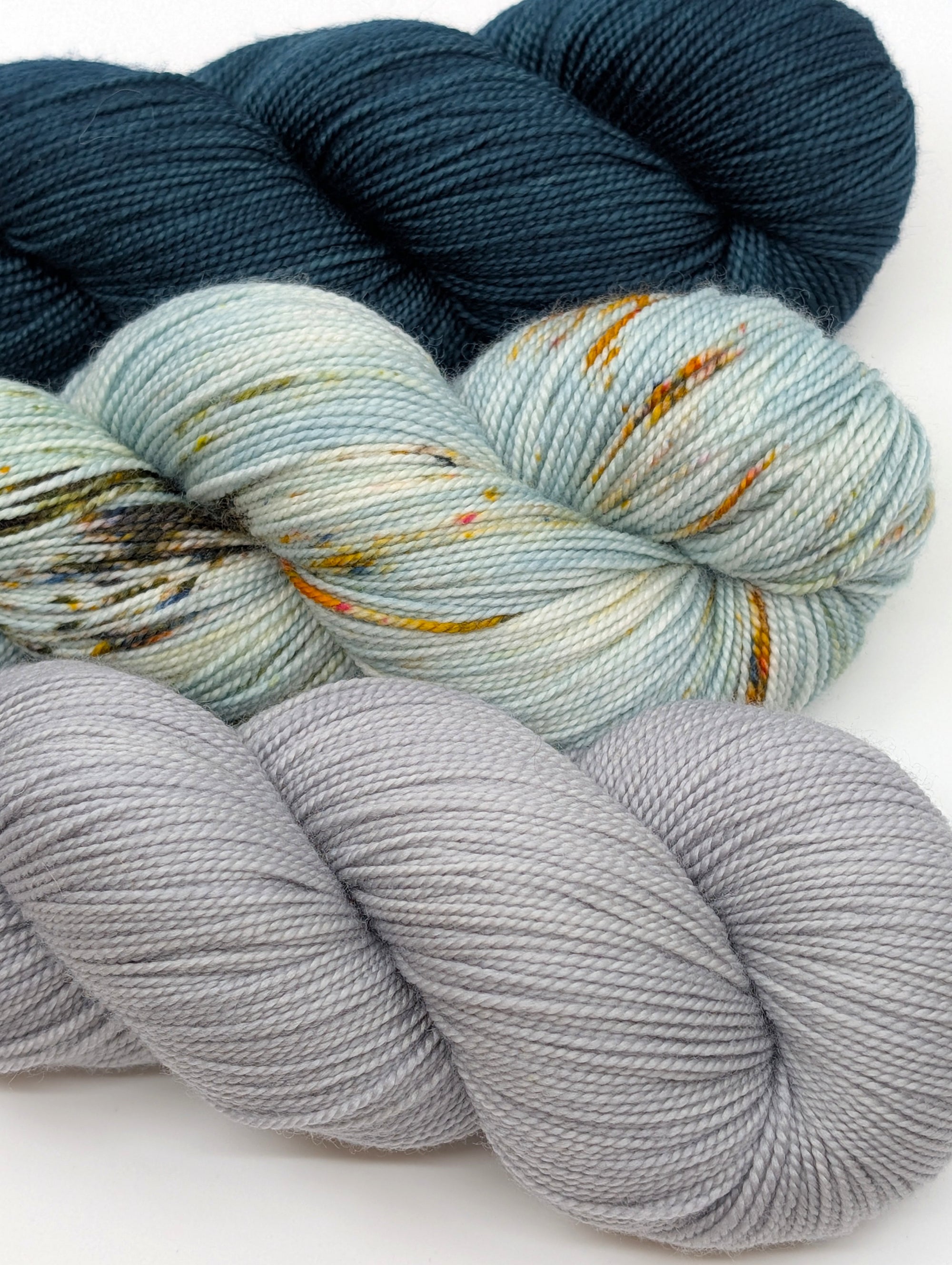 Love Your Store 26 Shawl Kits (KNIT) for LYS Day 2026