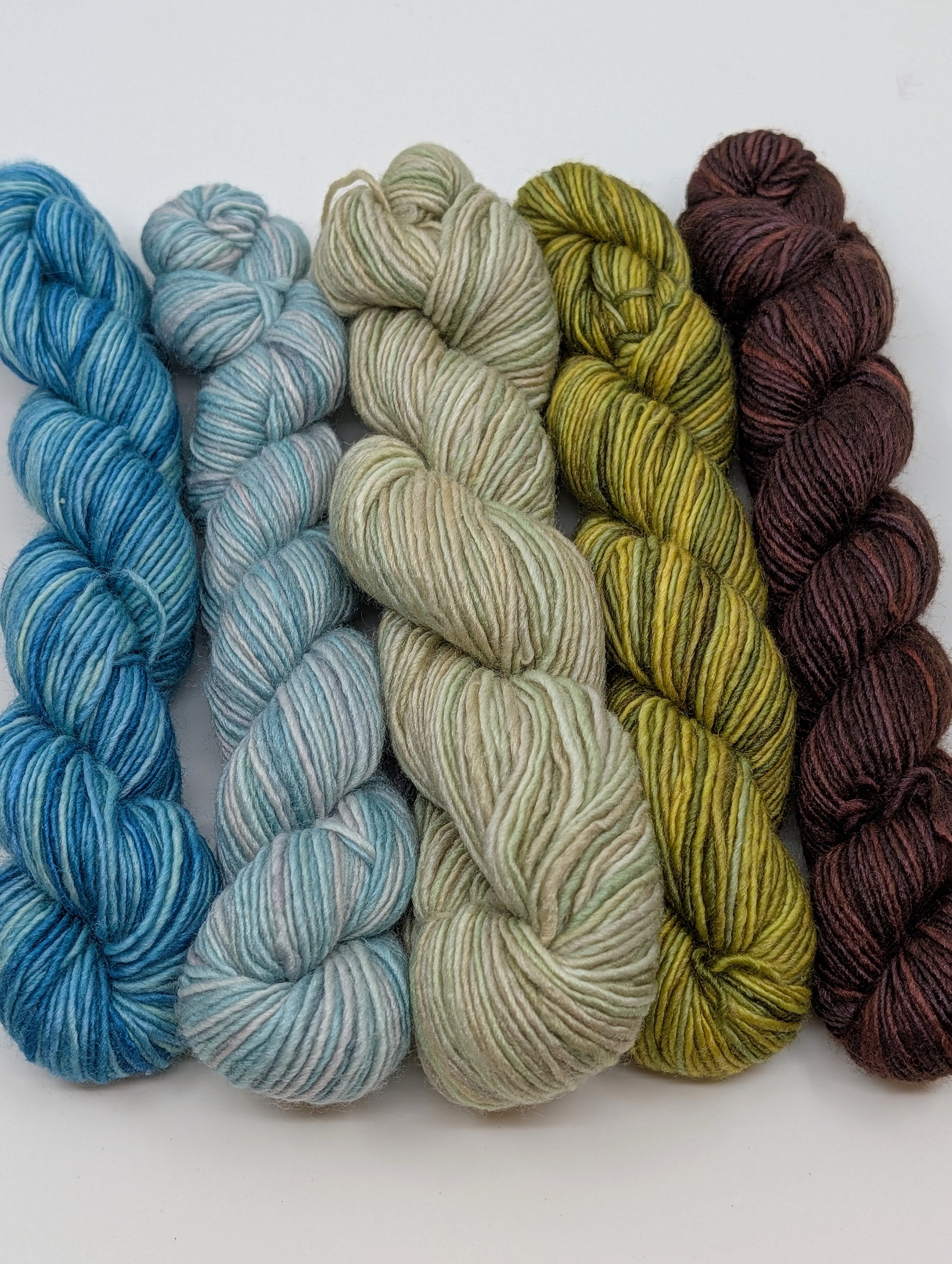 Petal Cowl Kits (KNIT)