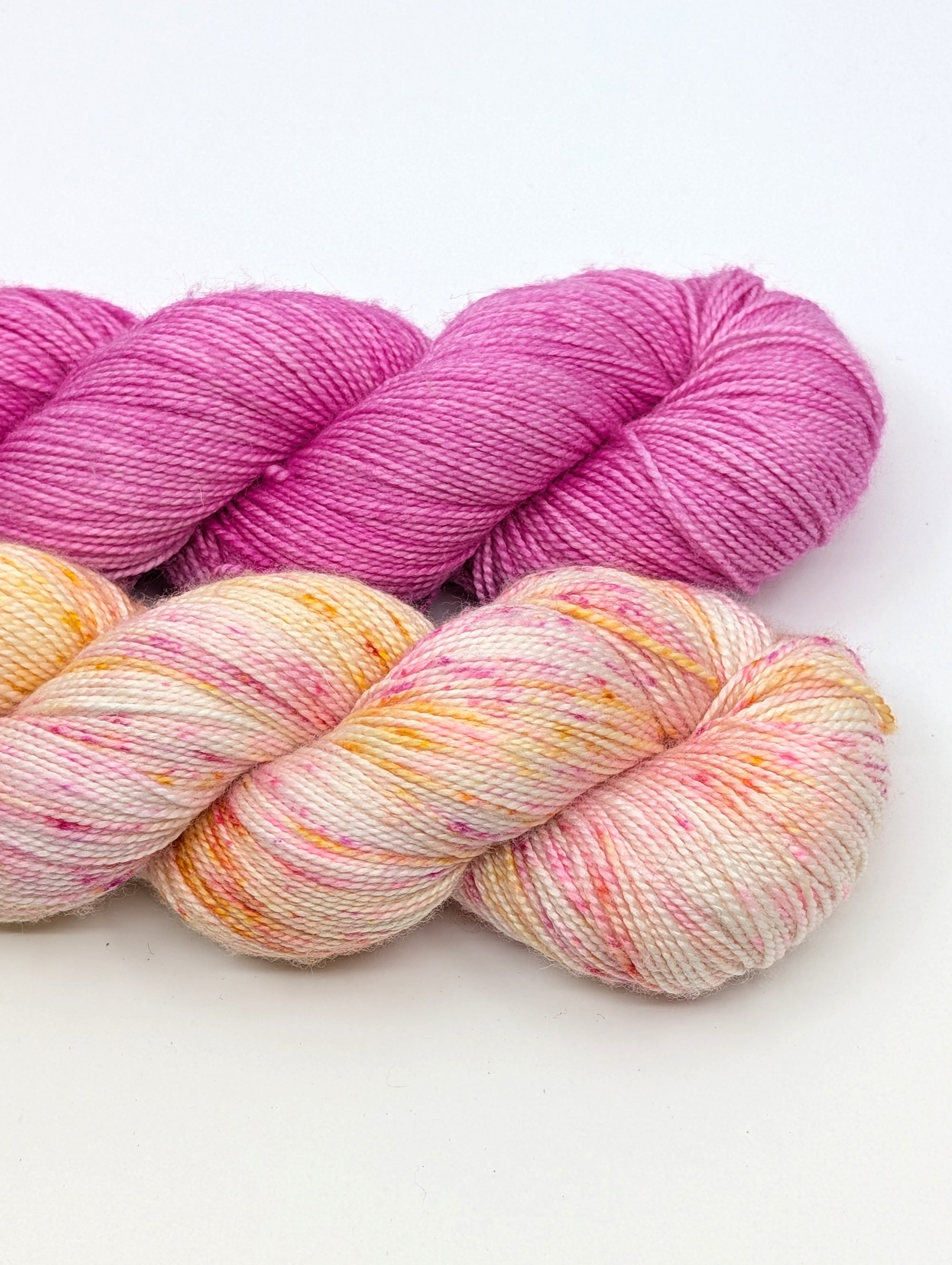Colossal Fluff Up Kits (KNIT) for LYS Day 2026