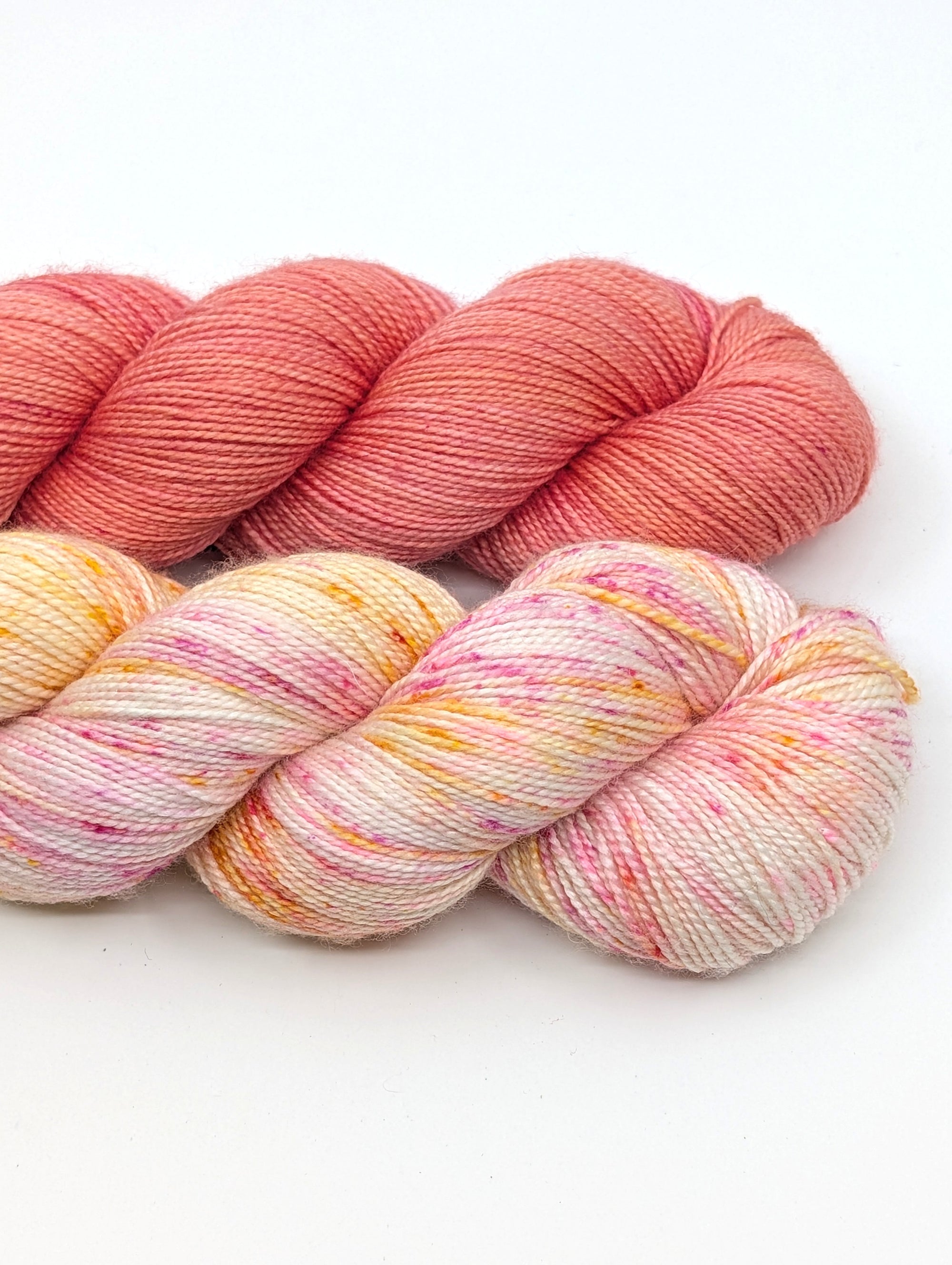 Colossal Fluff Up Kits (KNIT) for LYS Day 2026