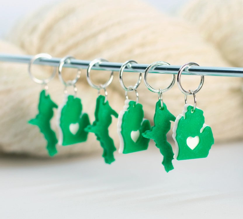Mitten Love