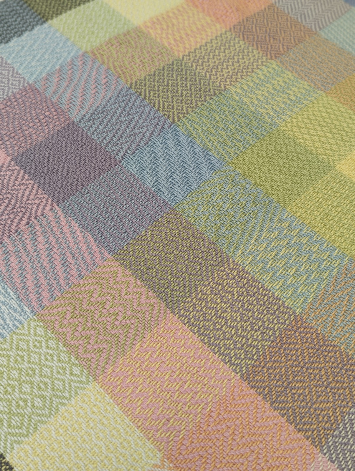 Weave-A-Project (Color & Pattern Gamp)